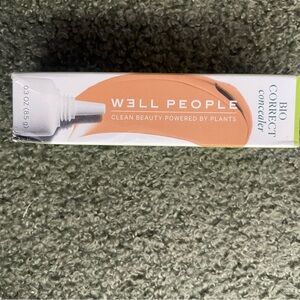 W3ll People Bio Correct Concealer - Orange